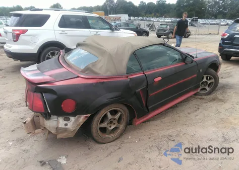 2004 Ford Mustang z USA, uszkodzony, nr VIN 1FAFP44644F226949